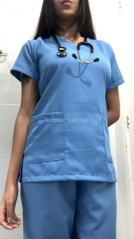OC come meet me in the hospital bathroom ?