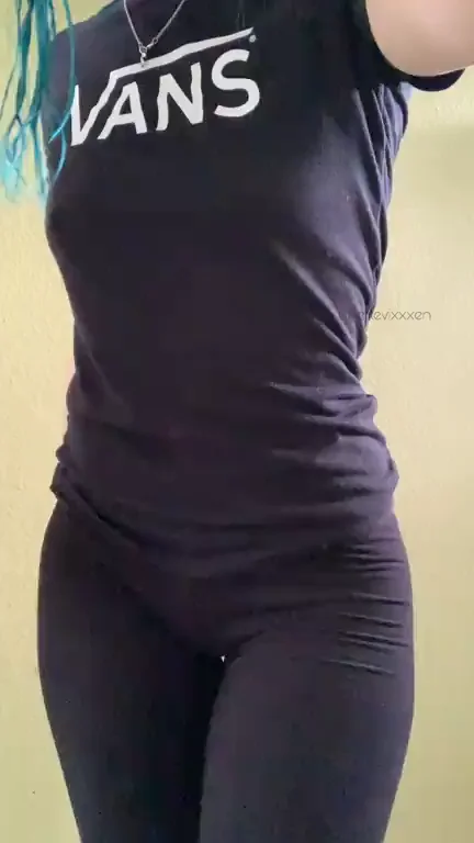 Skinny Girl Strips