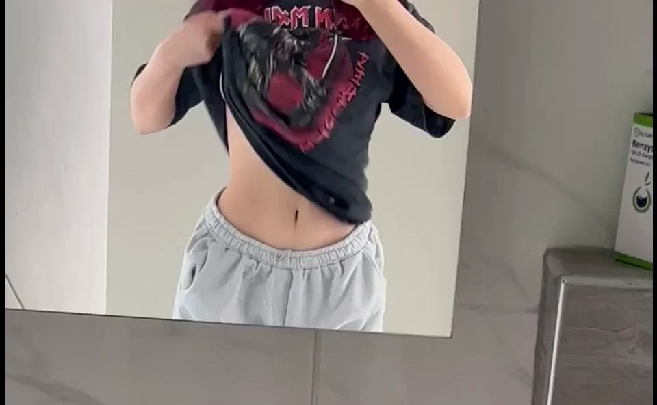 Daddy, my tight pussy is so wet 🥺 I am waiting for you
