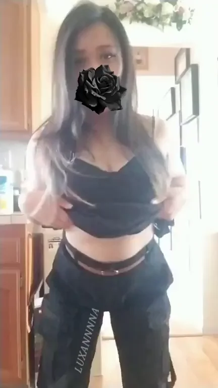 Jiggly Asian Titty Drop Distraction 😈🍈🍈