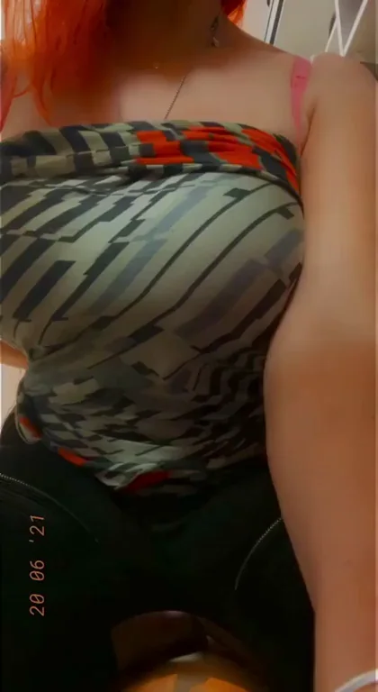 🔥 Fiery MILF's Massive Titty Tease Reveal 💦