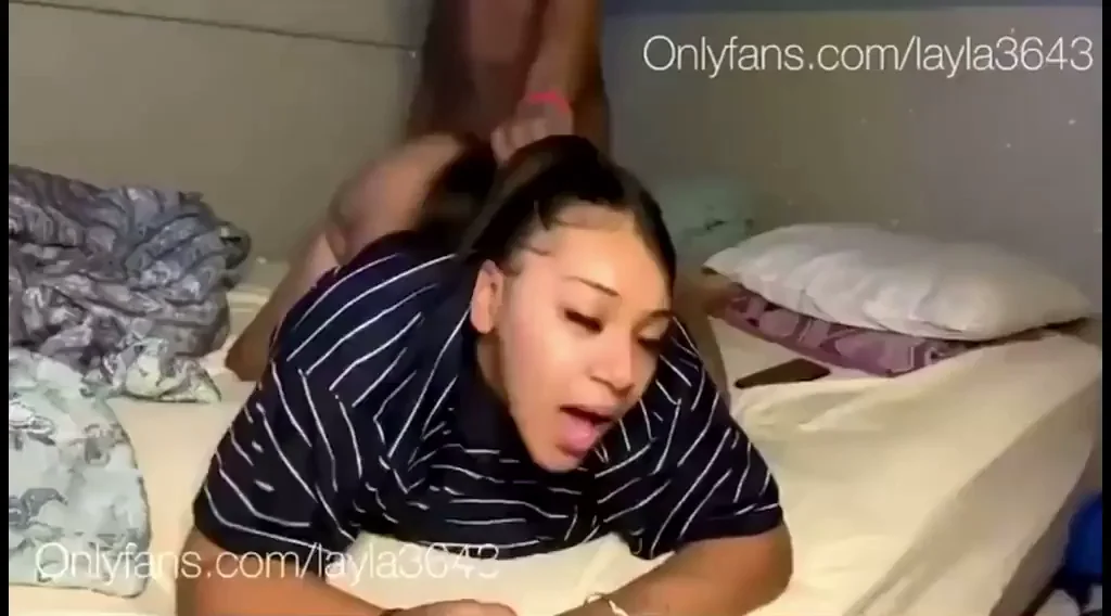 Pounding Her Thick Ass into the Bed 🥵🍑