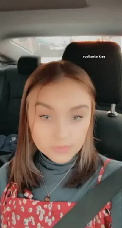 😈 Uber Driver's Epic Tit Flash Surprise 🍈🍈