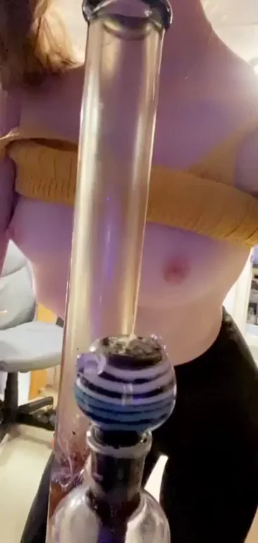 Stoned Slut's Goodnight Bong Hit with Perky Tits Out