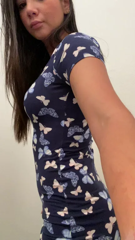 Latina Babe Begs: 'Fill My Tight Pussy Next Time You Nut' 🍑💦