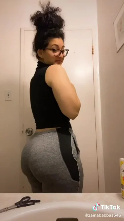 Holy Fuck 🍑 Thickest Ass Ever in Grey Sweatpants 😈