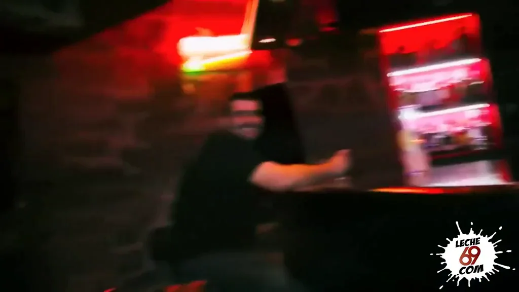 LECHE 69 Banging Hard on the dancefloor