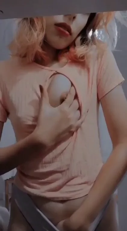 Juicy Fuckable Tits Tease 💦🍈🍈