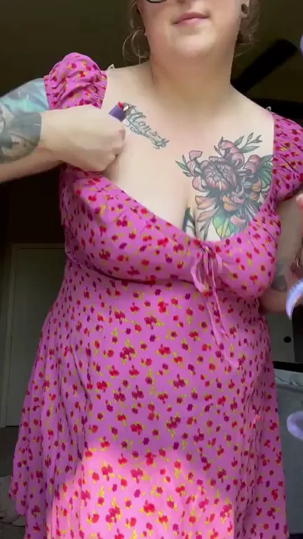 [f]eeling myself in this new dress