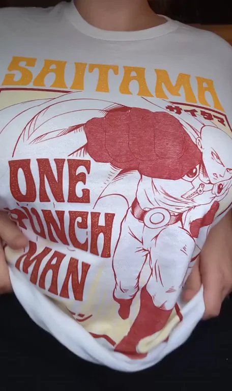 🍑 Nerdy Babe's One Puuuuuuuunch Tits Tease! 🔥