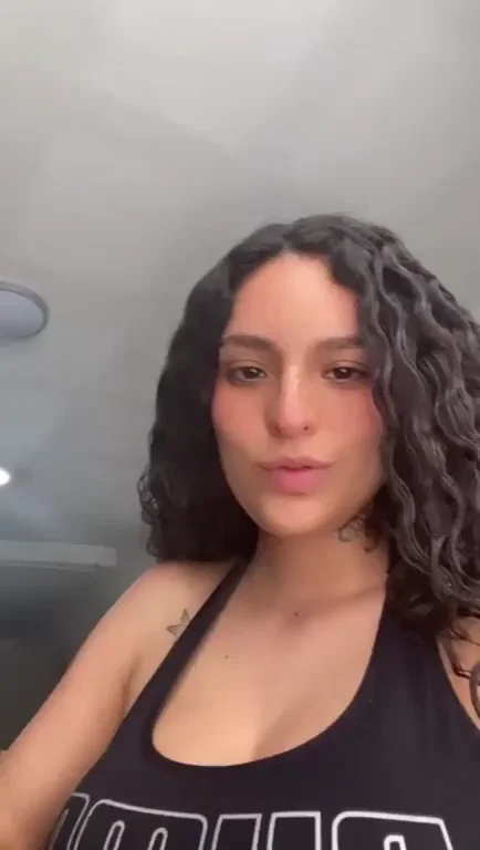 My big boobs love to feel your kisses [oc]