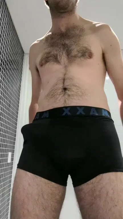 Who Craves This Thick BWC Stretch Tonight? 😈🍆