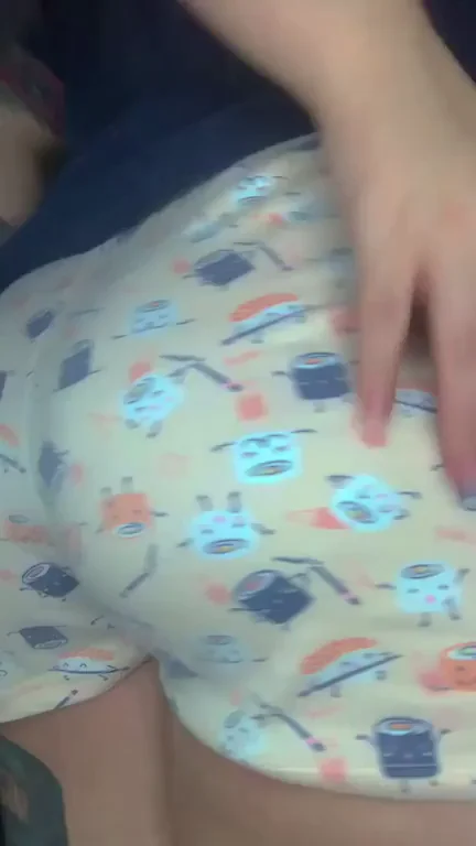 🍣 Thick Sushi Babe's Massive Booty Delivery! 🍑🔥