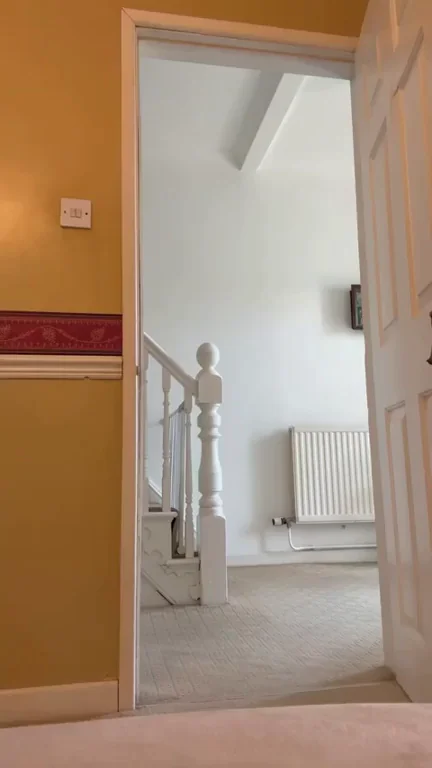 Bestie told me she wouldn't speak to me if I posted on here but I've been a good girl for to long reddit has ruined me