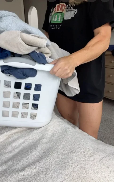 Please come interrupt laundry day...