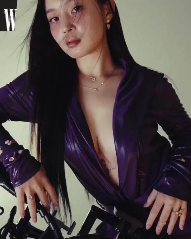 Lee Hi's Slutty Purple Leather Tease