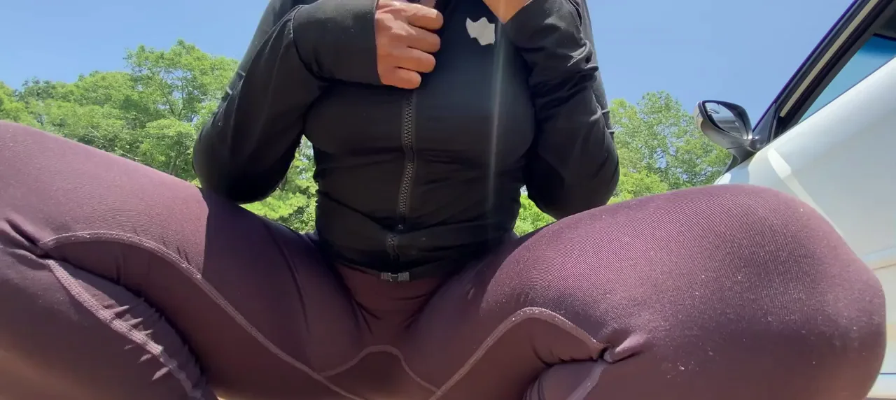 Would you go for a causal fuck at the park?