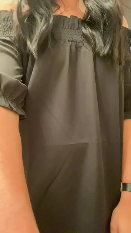 Phat Ass So Thick It Peeks from the Front View