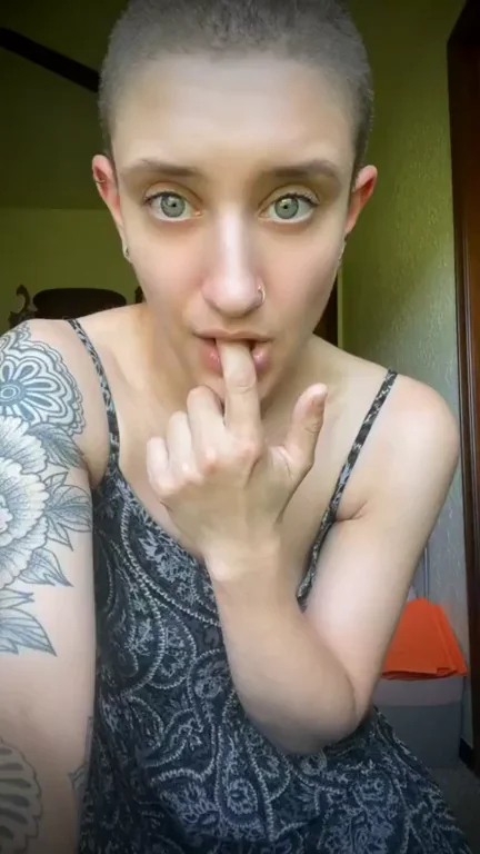 bend me over and breed my wet pussy ðŸ™ðŸ¼