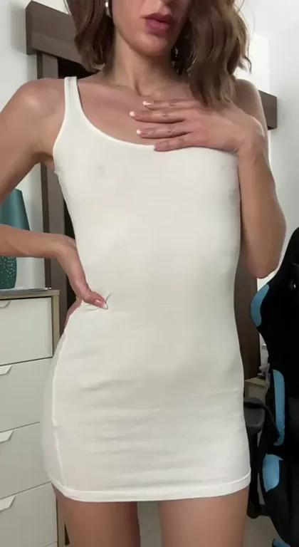 First Date Tease: Would You Fuck This Tight Amateur Ass?