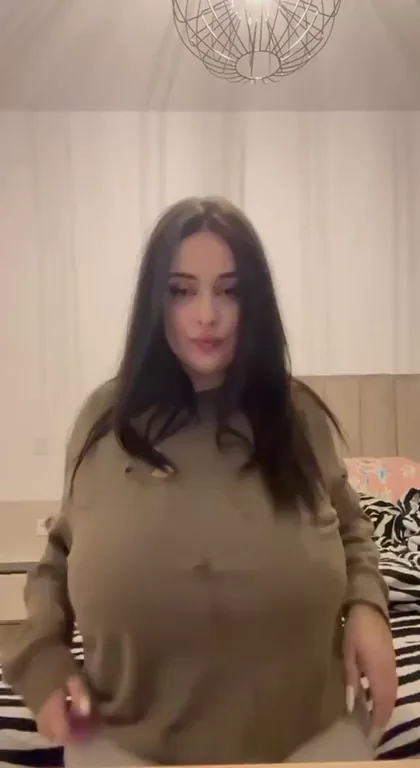Horny MILF Teases with Massive Tits Drop & Naked Body Show 🥵🍈🍈
