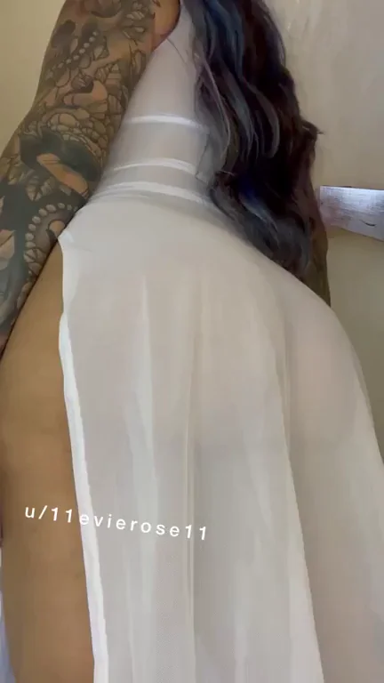 🍑 Would You Pound This Inked Ass from Behind? [F] 🔥