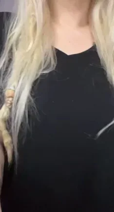 MILF's Massive Titty Drop Surprise 😈🍈🍈