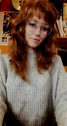 Don't tell my boss that I'll be clamped during our zoom meeting ? [f]