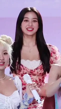 TWICE - Jihyo