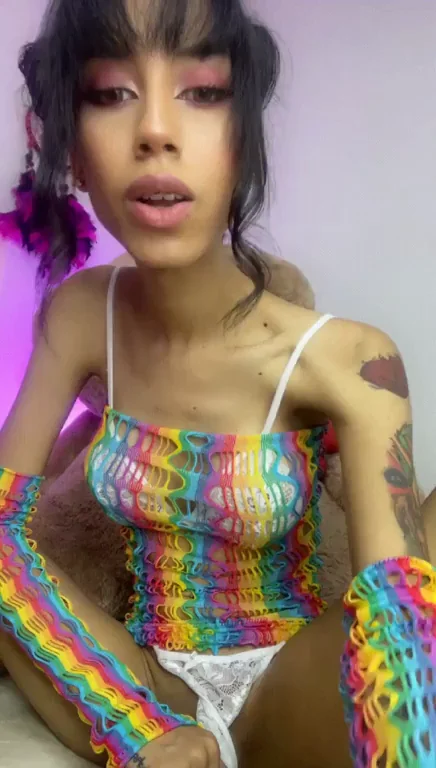Wanna Suck This Big Dick Girl's Monster Cock? 🍆💦