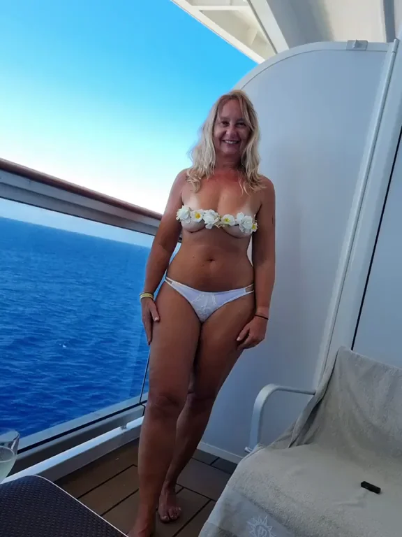 Its just a 51y mom making you want more