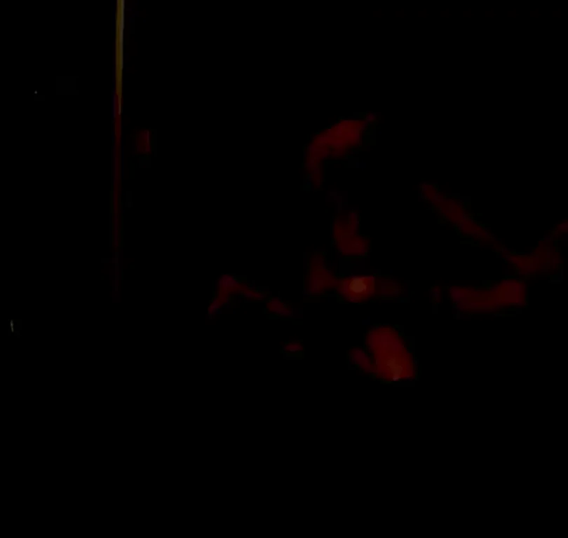 Wanna see the full video of my slutty self being used? 😈