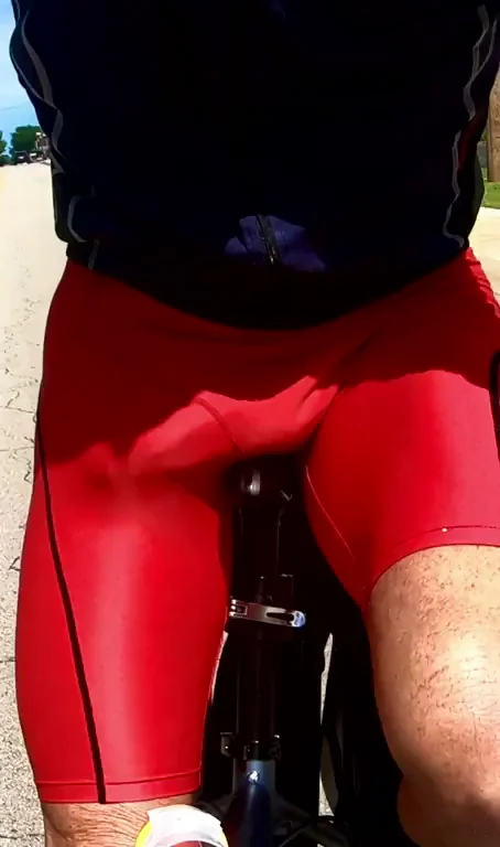 Looking for the right aid station to stop [m]
