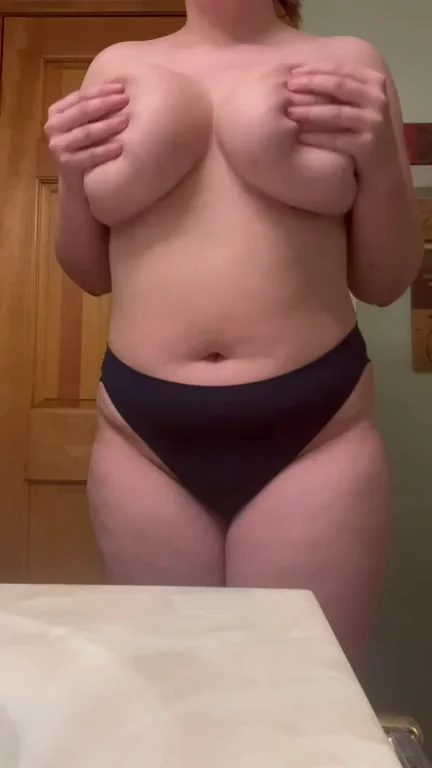 I think this video could look better with some cum on it 😈