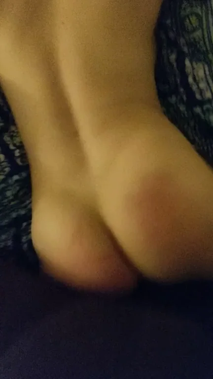 Bouncing My Juicy Ass on That Massive BBC Like It's My Last Ride