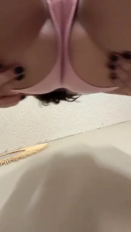 Death by Snu Snu? 🍑💦 Thick Thicc Ass Smash! 😈