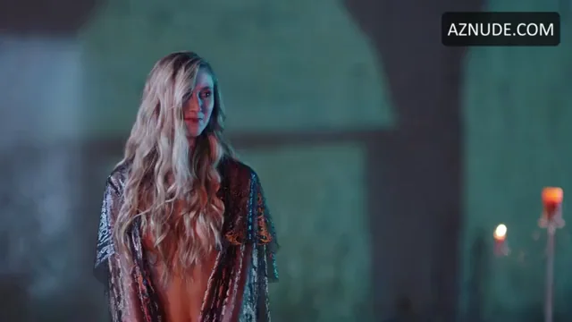 Jessica Louise Long - "‹"‹Coven (2020)