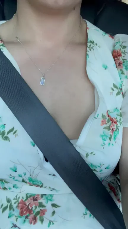 Happy Father's Day! Dump a load on my tits to celebrate?