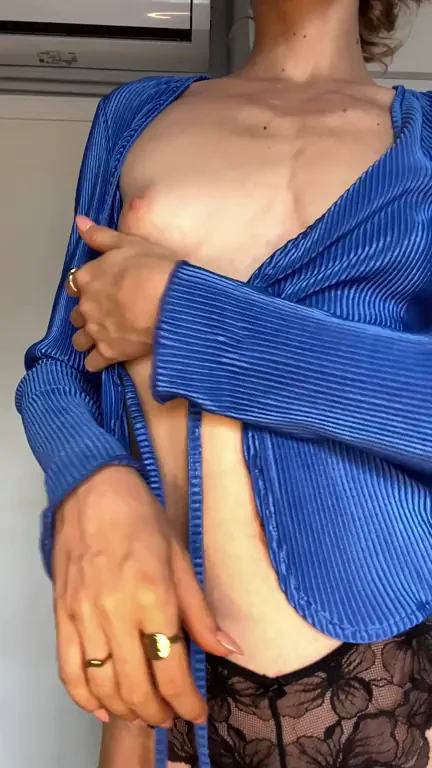 Morning play with my tasty Bs
