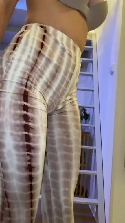 if this make you hard you own me a creampie