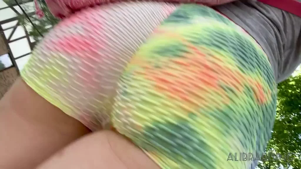 🍑 12/10 Bubble Butt in My Fave Tie-Dye Yoga Shorts! 🔥