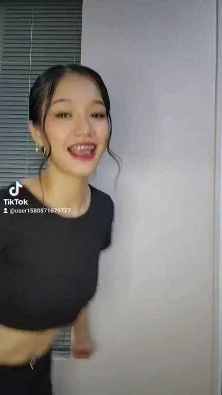 🔥 Asian Slut's Hottest Outfits: Which One Makes You Cum? 💦