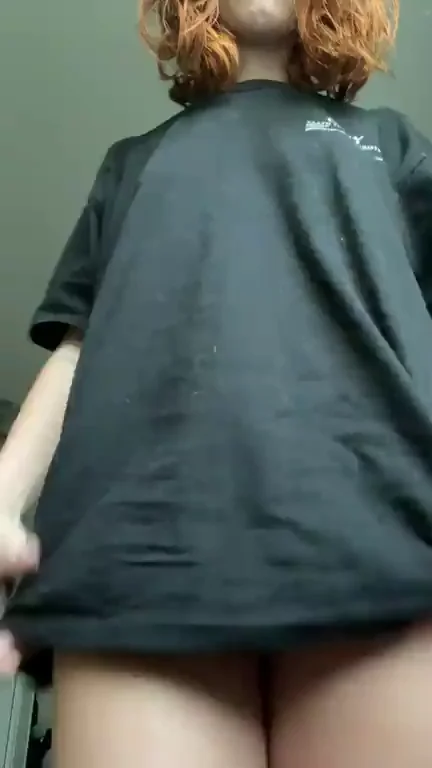 Ginger Babe's Epic Titty Drop and Juicy Ass Tease