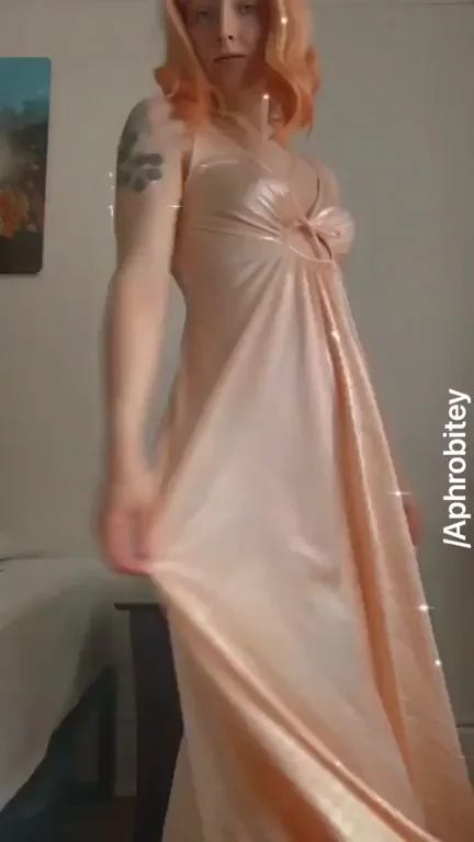 Ohh, so THAT's why she's named Princess Peach.
