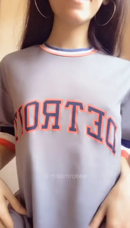 Tiny Tits Tease Reveal 😍🔥