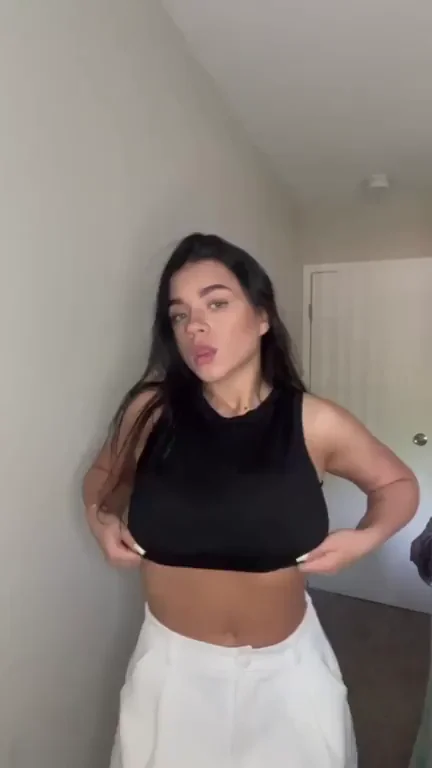 Name My Saggy Tits One Word, Pretty Please? 🥺🍈🍈
