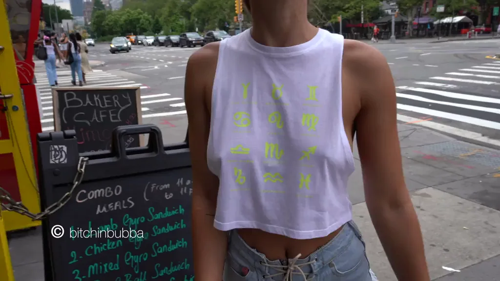 Public Tit Flash Shirt Swap 😈👚💦
