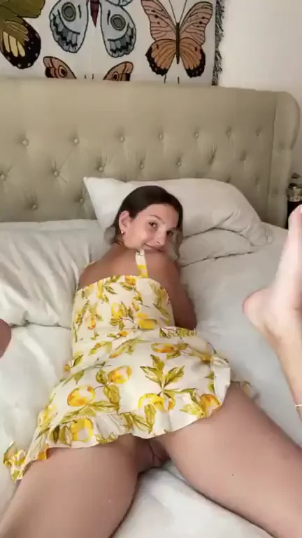Oh look! A pussy that needs played with ?