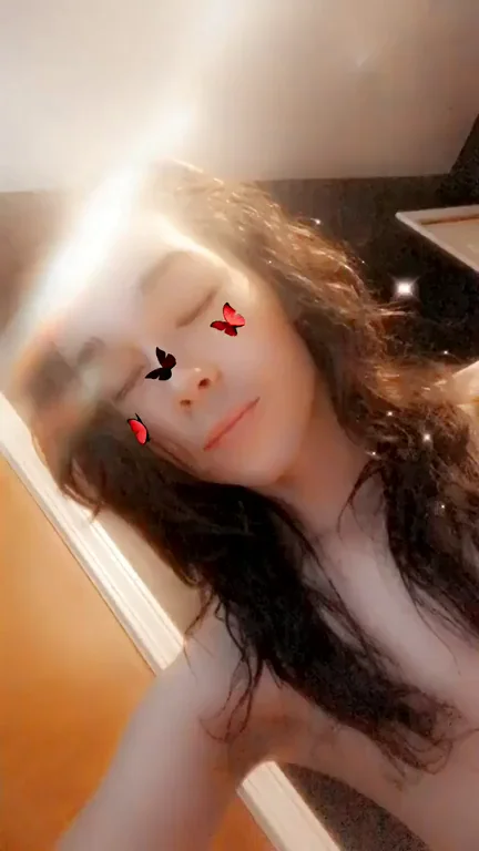 Craving This Cute Trans Babe's Thick Girl Dick? 😈🍆💦