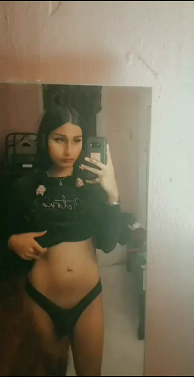 Wanna Facefuck Me?